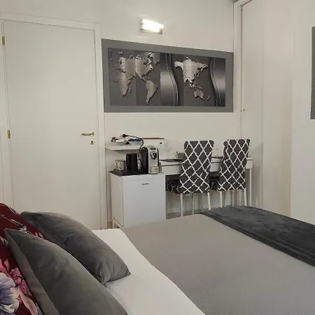 בית הארחה La Stanza Di Giulietta ורונה